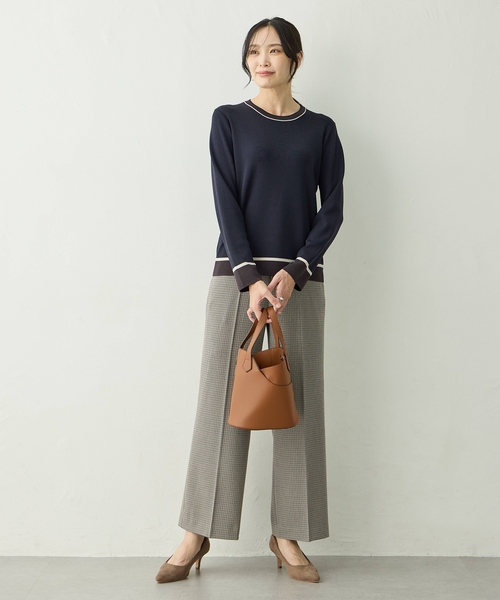 A/C DESIGN BY ALPHA CUBIC(エーシーデザインバイアルファキュービック)の「配色ニットプルオーバー【洗える・毛玉ができにくい】(ニット/セーター・レディース・ネイビー/モカ/レッド・M/L)」の11枚目の写真