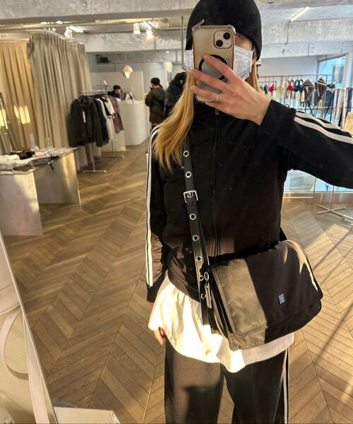 BLACKPURPLE(ブラックパープル)の「3-Wayクラウドバッグ Cloud Bag -M(メッセンジャーバッグ・メンズ・ブラック・FREE)」の10枚目の写真