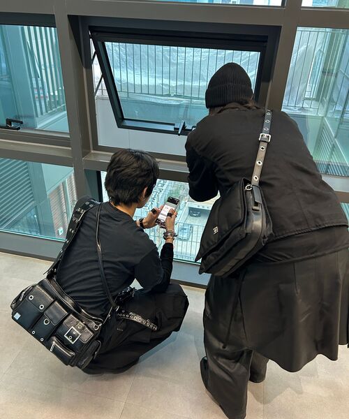 BLACKPURPLE(ブラックパープル)の「3-Wayクラウドバッグ Cloud Bag -M(メッセンジャーバッグ・メンズ・ブラック・FREE)」の14枚目の写真