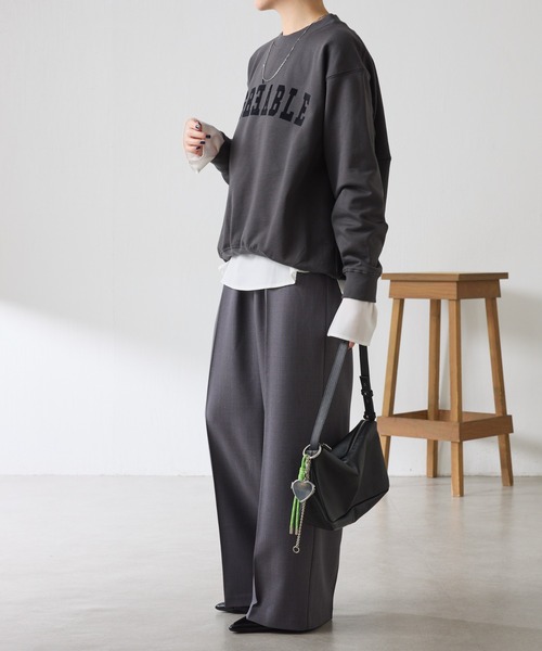 COLLAGE GALLARDAGALANTE（コラージュガリャルダガランテ）の「バックファスナーロゴスウェット（スウェット・レディース・オフホワイト/チャコールグレー・FREE）」の17枚目の写真