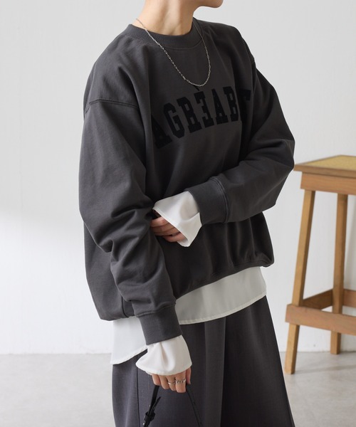 COLLAGE GALLARDAGALANTE（コラージュガリャルダガランテ）の「バックファスナーロゴスウェット（スウェット・レディース・オフホワイト/チャコールグレー・FREE）」の16枚目の写真