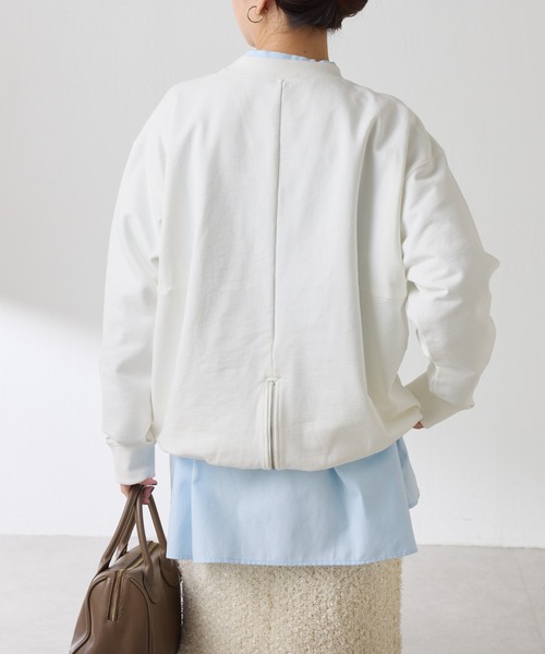 COLLAGE GALLARDAGALANTE（コラージュガリャルダガランテ）の「バックファスナーロゴスウェット（スウェット・レディース・オフホワイト/チャコールグレー・FREE）」の6枚目の写真