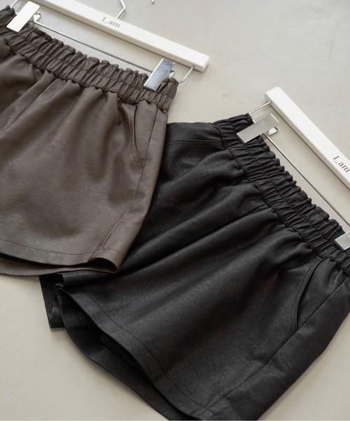 I_am（アイアム）の「smooth flow short culottes【I_am × kimina】 / スムースフロウショートキュロット（その他パンツ・レディース・ブラック/ダークブラウン・FREE）」の9枚目の写真