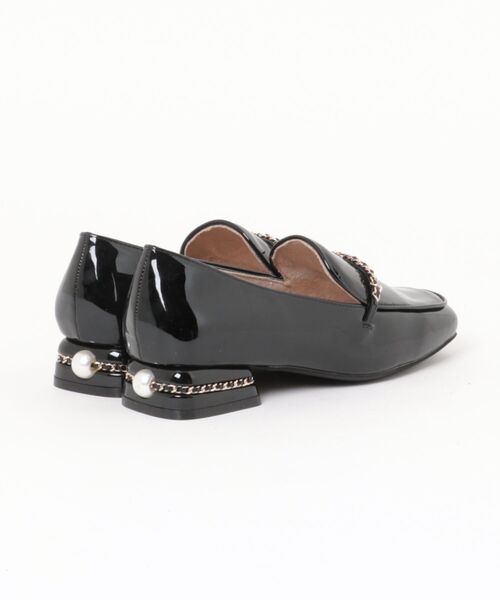 Bridget Birkin(ブリジットバーキン)の「【Bridget Birkin】パールヒールチェーンシューズ(51630B)(ローファー・レディース・ブラック系その他/ベージュ系その他/ブラック系その他2・22.5/23/24)」の4枚目の写真