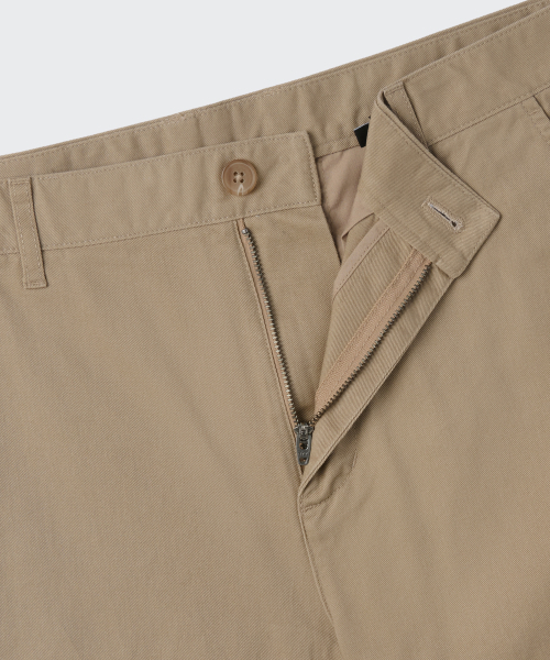 MUSINSA STANDARD（ムシンサスタンダード）の「ストレートチノパンツ[ベージュ]（その他パンツ・メンズ・その他・32/30/31/33/26/27/40/38/42/36/34/28/29）」の5枚目の写真