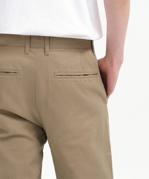 MUSINSA STANDARD（ムシンサスタンダード）の「ストレートチノパンツ[ベージュ]（その他パンツ・メンズ・その他・32/30/31/33/26/27/40/38/42/36/34/28/29）」の3枚目の写真