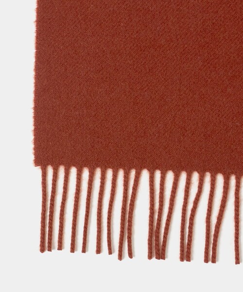 Johnstons of Elgin（ジョンストンズオブエルガン）の「【別注】＜Johnstons of Elgin＞2PLY ソリッド カシミヤマフラー（マフラー・メンズ・ダークオレンジ/ブラック/ダークブラウン/ダークグレー・FREE）」の5枚目の写真