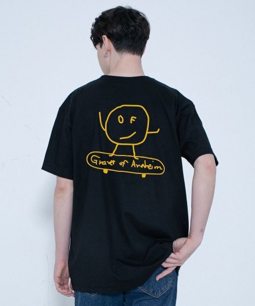 GRAVER（グレーバー）の「[UNISEX]ラインドットボードバックプリントバンファルティ_ブラック（Tシャツ/カットソー・レディース・ブラック・LARGE/MEDIUM/SMALL/X-LARGE）」の2枚目の写真