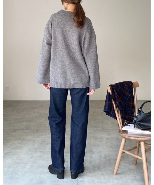 She's Closet（シーズクローゼット）の「深vネック長袖オーバーサイズスキッパーポロニット（ニット/セーター・レディース・ブラウン/グレー/ブラック/ベージュ・FREE）」の22枚目の写真