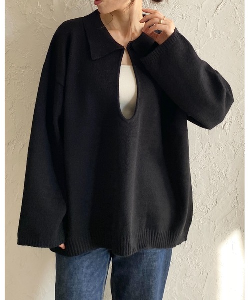 She's Closet（シーズクローゼット）の「深vネック長袖オーバーサイズスキッパーポロニット（ニット/セーター・レディース・ブラウン/グレー/ブラック/ベージュ・FREE）」の5枚目の写真