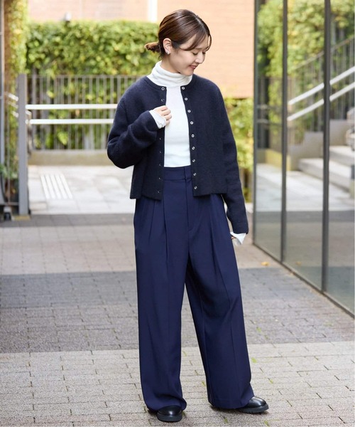 SLOBE IENA（スローブイエナ）の「《追加》ウォッシャブルファーリーダブルフェイスカーディガン（カーディガン/ボレロ・レディース・サックスブルー/アイボリー/ネイビー・FREE）」の20枚目の写真