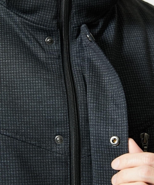 MK MICHEL KLEIN HOMME （エムケーミッシェルクランオム）の「【４サイズ/中綿ライナー付/３WAY】フード付きコート / 千鳥柄（モッズコート・メンズ・チャコールグレー・46/48/51）」の15枚目の写真