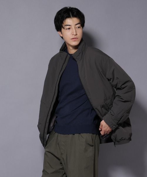 NANO universe（ナノユニバース）の「THERMOLITE(R)  スタンドZIPブルゾン（ブルゾン・メンズ・ブラック/ベージュ/チャコール・L/M）」の2枚目の写真