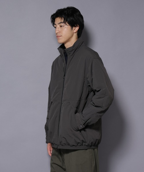 NANO universe（ナノユニバース）の「THERMOLITE(R)  スタンドZIPブルゾン（ブルゾン・メンズ・ブラック/ベージュ/チャコール・L/M）」の21枚目の写真