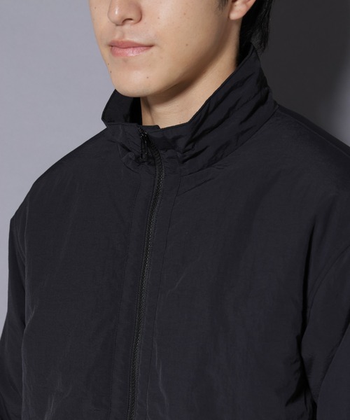 NANO universe（ナノユニバース）の「THERMOLITE(R)  スタンドZIPブルゾン（ブルゾン・メンズ・ブラック/ベージュ/チャコール・L/M）」の7枚目の写真
