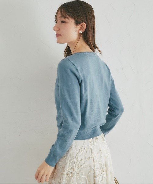tocco closet(トッコ クローゼット)の「フラワービジュー釦ニットカーディガン(カーディガン/ボレロ・レディース・サファリグリーン/グレー/ピンク/チャコール・M)」の21枚目の写真