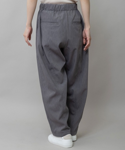 Munich（ミューニック）の「【UVカット】【防シワ】【ウォッシャブル】ストレッチサップバレルパンツ（その他パンツ・レディース・グレー/モカ/ブラック・M/S/XS）」の10枚目の写真