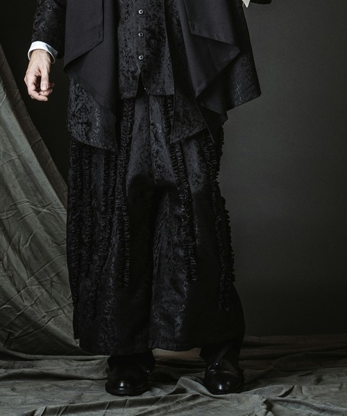 NO ID.(ノーアイディ)の「【NO ID.】Frill Baggy Trousers / フリル バギー トラウザーズ(スラックス・メンズ・グレー/ブラック/その他22・1/2)」の6枚目の写真