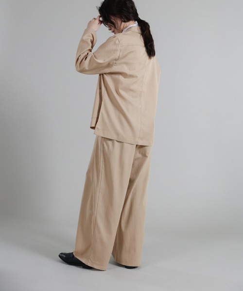 select MOCA Et(セレクトモカエト)の「【Et】Side Slit Tailored Jacket(テーラードジャケット・レディース・ブラック/ベージュ・FREE)」の12枚目の写真
