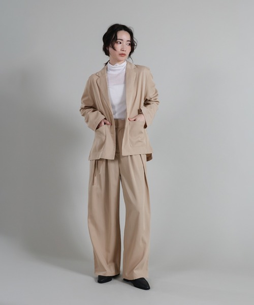 select MOCA Et(セレクトモカエト)の「【Et】Side Slit Tailored Jacket(テーラードジャケット・レディース・ブラック/ベージュ・FREE)」の11枚目の写真