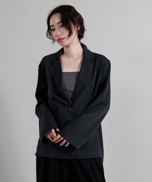 select MOCA Et(セレクトモカエト)の「【Et】Side Slit Tailored Jacket(テーラードジャケット・レディース・ブラック/ベージュ・FREE)」の22枚目の写真