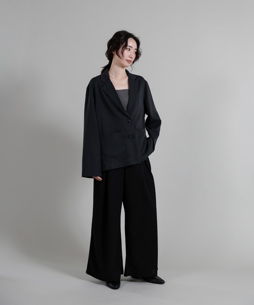 select MOCA Et(セレクトモカエト)の「【Et】Side Slit Tailored Jacket(テーラードジャケット・レディース・ブラック/ベージュ・FREE)」の20枚目の写真