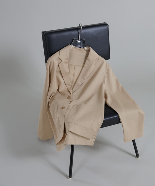 select MOCA Et(セレクトモカエト)の「【Et】Side Slit Tailored Jacket(テーラードジャケット・レディース・ブラック/ベージュ・FREE)」の16枚目の写真