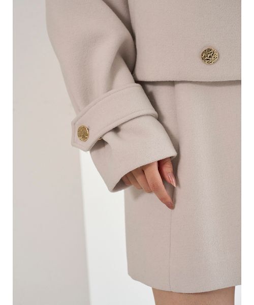 SNIDEL（スナイデル）の「ビッグカラーショートコート（ピーコート・レディース・ブラック/ライトベージュ/イエロー・F）」の10枚目の写真