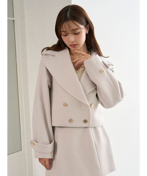 SNIDEL（スナイデル）の「ビッグカラーショートコート（ピーコート・レディース・ブラック/ライトベージュ/イエロー・F）」の17枚目の写真