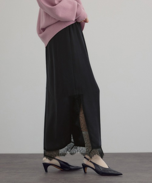 SALON adam et rope'（サロン アダム エ ロペ）の「フレンチレースパネルスカート（スカート・レディース・オフホワイト/ブラック・FREE）」の2枚目の写真