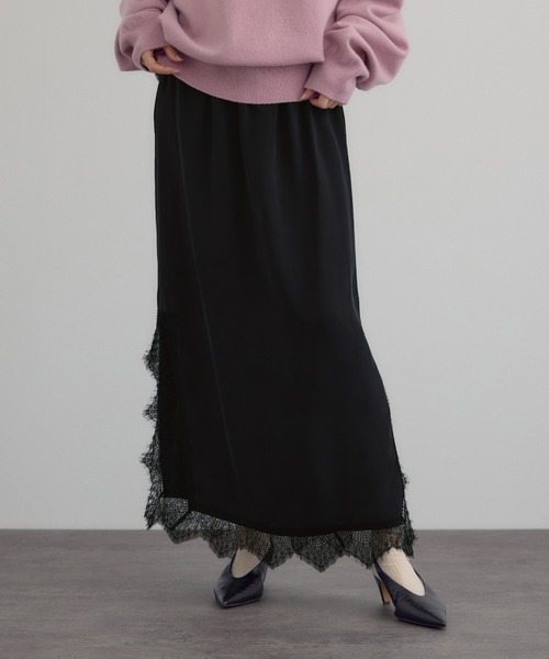 SALON adam et rope'（サロン アダム エ ロペ）の「フレンチレースパネルスカート（スカート・レディース・オフホワイト/ブラック・FREE）」の4枚目の写真