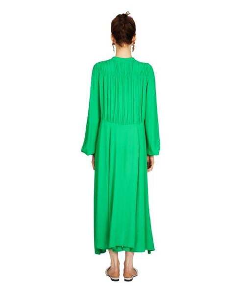 GREEDILOUS（グリディアス）の「ソリッドプリントタイシャーリングワンピース（ワンピース・レディース・その他・SMALL/MEDIUM/LARGE/X-SMALL）」の2枚目の写真