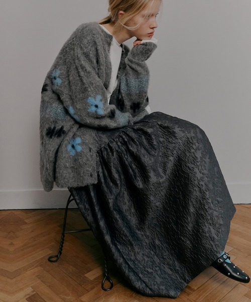 LE CIEL BLEU（ルシェルブルー）の「ジャカードフリルスカート / Jacquard Full Skirt（スカート・レディース・ライトグレー/ブラック・40/38/36/34）」の11枚目の写真