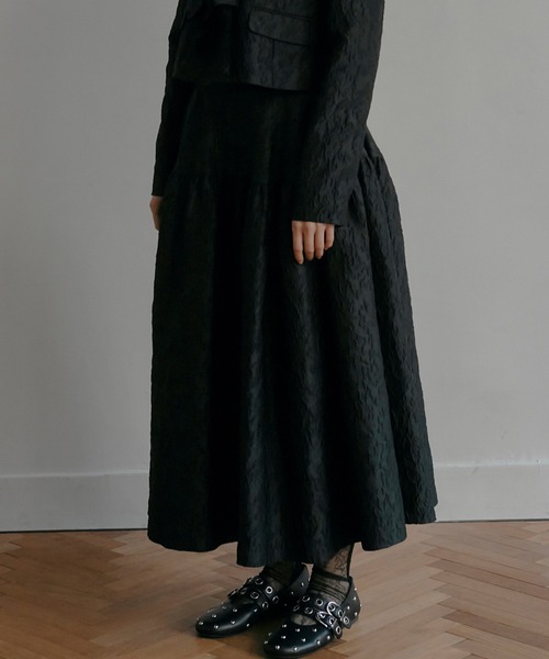 LE CIEL BLEU（ルシェルブルー）の「ジャカードフリルスカート / Jacquard Full Skirt（スカート・レディース・ライトグレー/ブラック・40/38/36/34）」の4枚目の写真