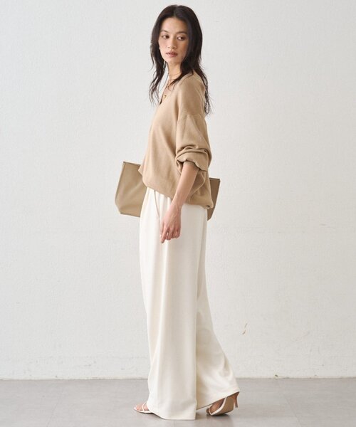 LOUNGEDRESS(ラウンジドレス)の「ディープVニット(ニット/セーター・レディース・レッド/ベージュ・FREE)」の5枚目の写真