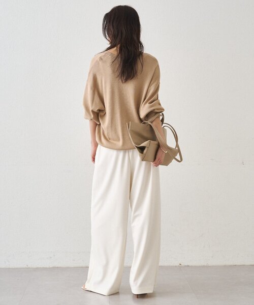 LOUNGEDRESS(ラウンジドレス)の「ディープVニット(ニット/セーター・レディース・レッド/ベージュ・FREE)」の6枚目の写真