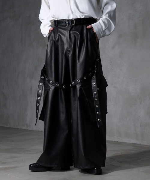 Ellno Loset(エルノロゼット)の「【Ryoooコラボ】ゴウヒハトメベルトカーゴパンツ(カーゴパンツ・メンズ・ブラック・SMALL/LARGE/MEDIUM)」の19枚目の写真
