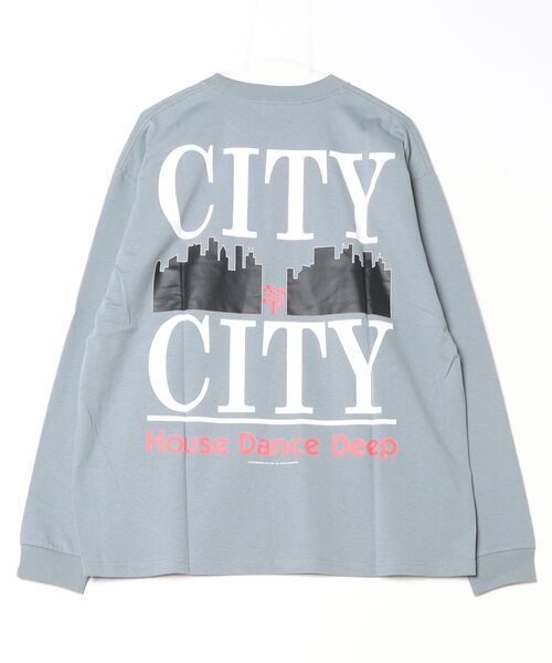 CITY COUNTRY CITY(シティーカントリーシティー)の「CITY COUNTRY CITY /シティーカントリーシティー /COTTON L/S T-SHIRT_CCC(Tシャツ/カットソー・メンズ・ホワイト/チャコールグレー・M/L)」の3枚目の写真