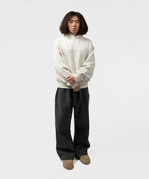 FOG ESSENTIALS(エフオージーエッセンシャルズ)の「ESSENTIALS Classic Hoodie エッセンシャルズ(パーカー・メンズ・オートミール・LARGE/MEDIUM/SMALL/X-LARGE)」の7枚目の写真