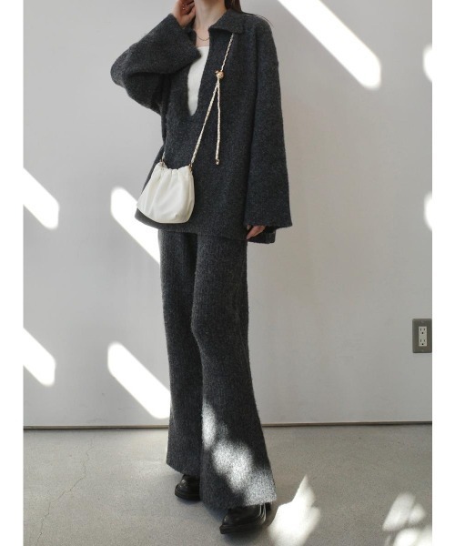 amel(エイメル)の「リラックスニットセットアップ / チャコール(デニムパンツ・レディース・チャコールグレー・FREE)」の3枚目の写真