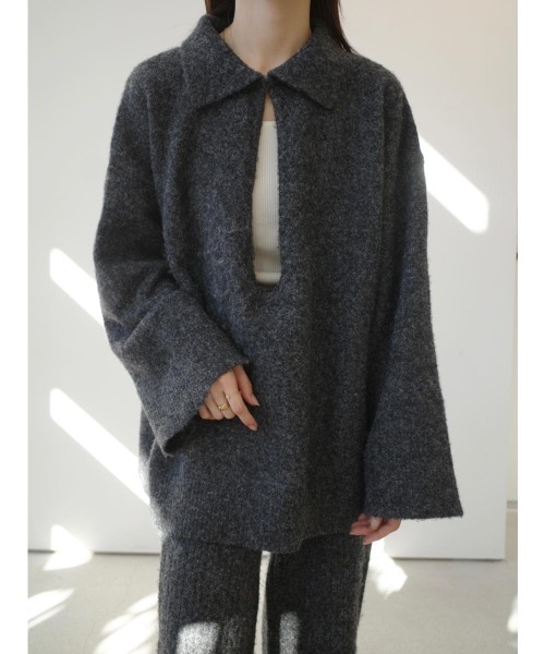 amel(エイメル)の「リラックスニットセットアップ / チャコール(デニムパンツ・レディース・チャコールグレー・FREE)」の11枚目の写真