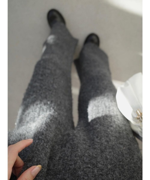 amel(エイメル)の「リラックスニットセットアップ / チャコール(デニムパンツ・レディース・チャコールグレー・FREE)」の12枚目の写真