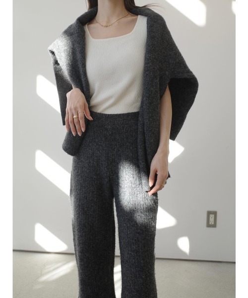 amel(エイメル)の「リラックスニットセットアップ / チャコール(デニムパンツ・レディース・チャコールグレー・FREE)」の20枚目の写真