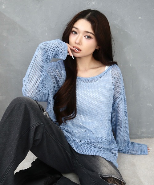 CECIL McBEE（セシルマクビー）の「透かし編みニットｘカットタンク（ニット/セーター・レディース・ブラック/ブルー/オフホワイト/オレンジ・MEDIUM）」の6枚目の写真