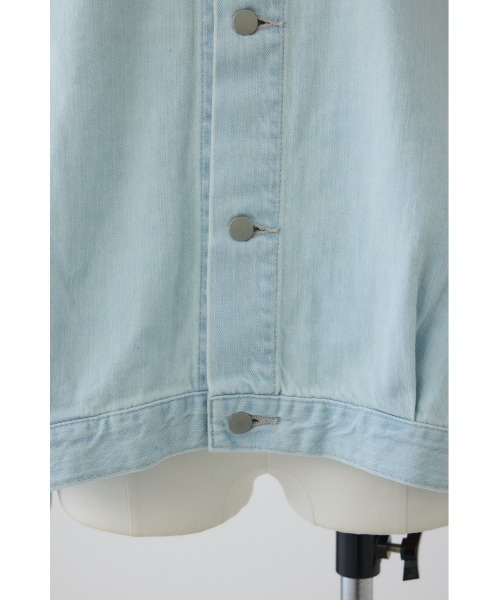 RIM.ARK（リムアーク）の「Big puff sleeve denim JK ビッグ パフ スリーブ デニム ジャケット（デニムジャケット・レディース・ブラック/ブルー・38/36）」の18枚目の写真