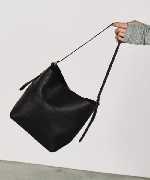 arholiday.standard（エーアールホリデースタンダード）の「bucket shoulder bag / バケットショルダーバック（ショルダーバッグ・レディース・ブラック/ブラウン・FREE）」の3枚目の写真