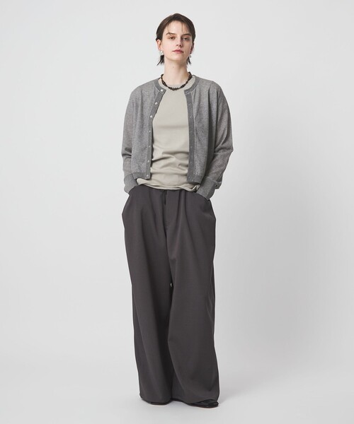 ASTRAET(アストラット)の「<ASTRAET>18G リバーシブル クルーネックカーディガン(カーディガン/ボレロ・レディース・ライトグレー/ダークブラウン/ネイビー・FREE)」の13枚目の写真
