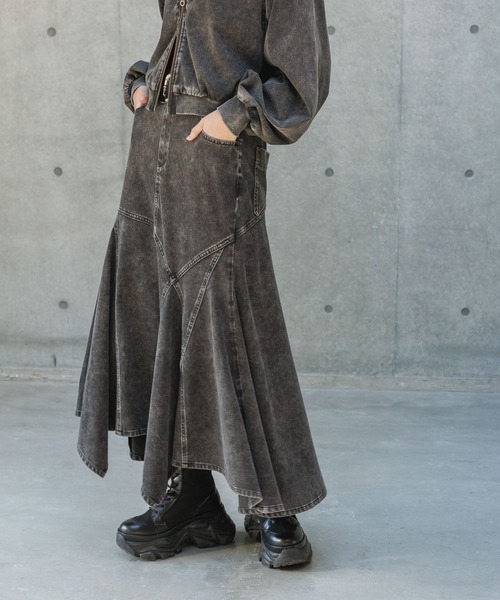 PAGEBOY(ページボーイ)の「<まるでデニム見え!/紫外線カット/接触冷感>マルデニイレヘムスカート(デニムスカート・レディース・ブラック/グレー系その他/ブルー系その他・FREE)」の16枚目の写真