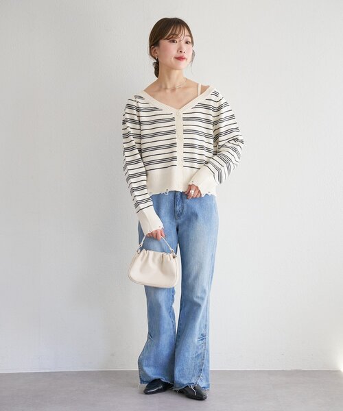 Kastane(カスタネ)の「【一部店舗限定】B ボーダーダメージカーディガン(カーディガン/ボレロ・レディース・ピンク/アイボリー/サックスブルー・FREE)」の14枚目の写真