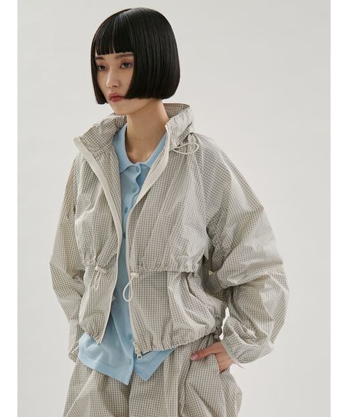 emmi（エミ）の「ドロストナイロンブルゾン/撥水【セットアップ対応】（ブルゾン・レディース・ブラック/チェック/ホワイト・F）」の8枚目の写真